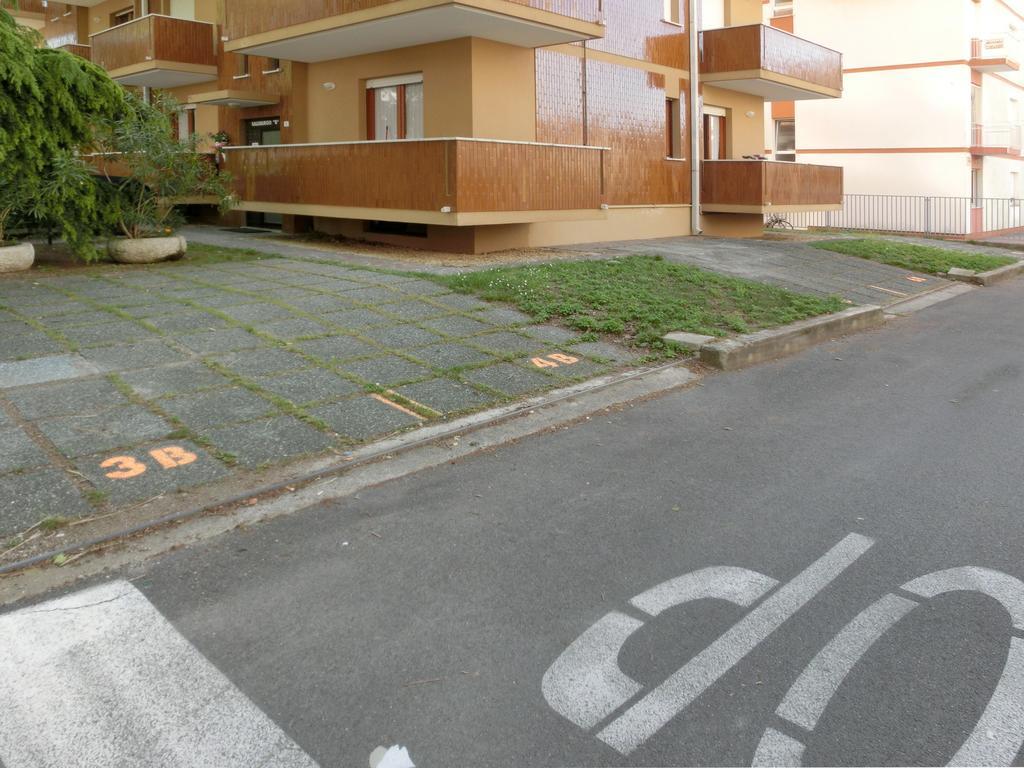 Salisburgo Appartement Lignano Sabbiadoro Buitenkant foto